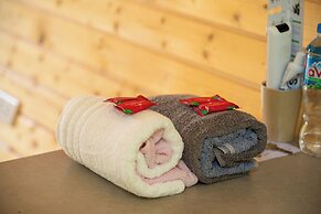 Ora Hill Farmstay & Glamping Hoa Binh