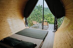 Ora Hill Farmstay & Glamping Hoa Binh