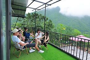 Ora Hill Farmstay & Glamping Hoa Binh