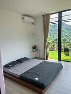 Ora Hill Farmstay & Glamping Hoa Binh