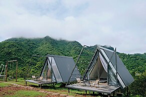 Ora Hill Farmstay & Glamping Hoa Binh