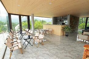 Ora Hill Farmstay & Glamping Hoa Binh