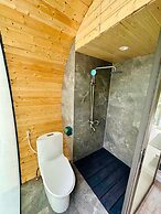 Ora Hill Farmstay & Glamping Hoa Binh