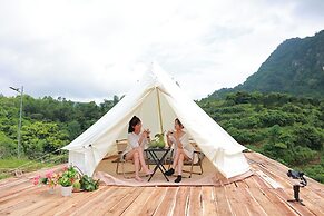 Ora Hill Farmstay & Glamping Hoa Binh