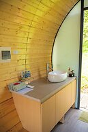 Ora Hill Farmstay & Glamping Hoa Binh