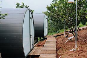 Ora Hill Farmstay & Glamping Hoa Binh