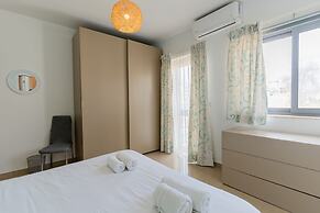 St.Julians apartment