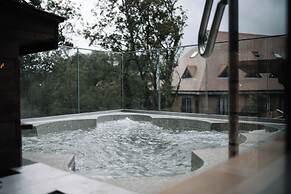 The Rabbit Hotel & Retreat
