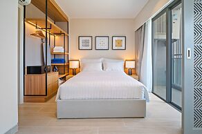 Laguna Lakeside Residences