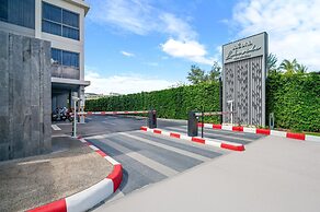 Laguna Lakeside Residences