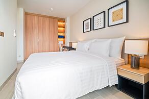 Laguna Lakeside Residences