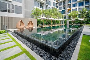 Laguna Lakeside Residences