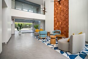 Laguna Lakeside Residences