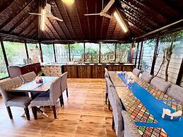 Shelton Blu Resort By Mango People