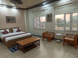 Rao Jagveer Home Stay