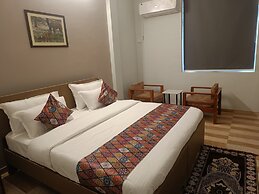 Rao Jagveer Home Stay