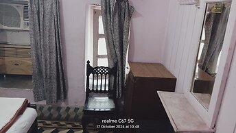 Goroomgo Agra Hotel Mathura