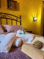 Warm Holiday Home With Private Pool in Andalucia Center