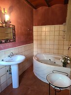 Warm Holiday Home With Private Pool in Andalucia Center