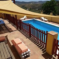 Warm Holiday Home With Private Pool in Andalucia Center