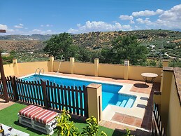 Warm Holiday Home With Private Pool in Andalucia Center