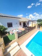Warm Holiday Home With Private Pool in Andalucia Center