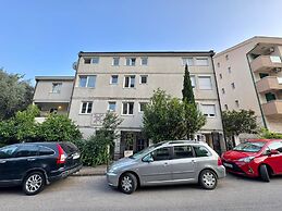 The Four Fish Apartments