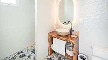 Jeju Stay Eden Dokche Poolvila Pension