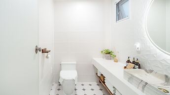 Jeju Stay Eden Dokche Poolvila Pension