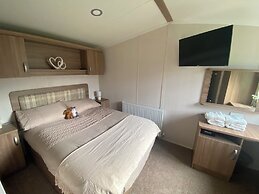 Luxury Caravan Escape by the Seaside, Port Seton