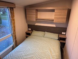 3br-sleeps6-parking-pool-nearbeach&skegness