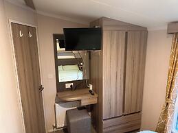 3br-sleeps6-parking-pool-nearbeach&skegness