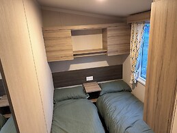 3br-sleeps6-parking-pool-nearbeach&skegness