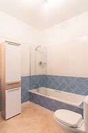 Charming 2-Bed in Swieqi