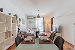 Charming 2-Bed in Swieqi