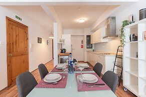 Charming 2-Bed in Swieqi