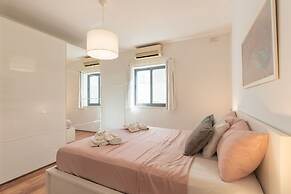 Charming 2-Bed in Swieqi
