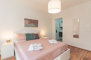 Charming 2-Bed in Swieqi