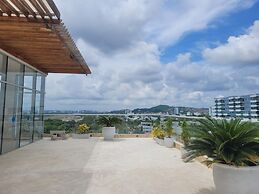 LINDO APTO OCEAN DRIVE BY PARCEROS GROUP