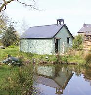 Large Sound Healing Retreat Cottage in West Wales
