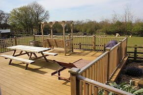 Large Sound Healing Retreat Cottage in West Wales