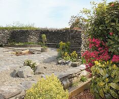 Large Sound Healing Retreat Cottage in West Wales