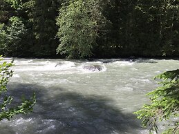 90sw - Fireplace - Dishwasher - W/D - Pets OK