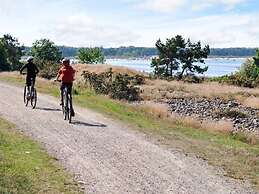 Holiday Home With Relaxing Garden