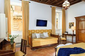 Cartari Deluxe Apartment