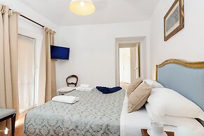 Cartari Deluxe Apartment