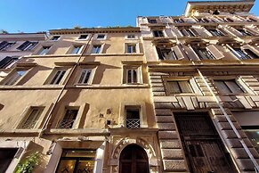 Cartari Deluxe Apartment