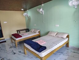 Dandeli Hill View Jungle Stay