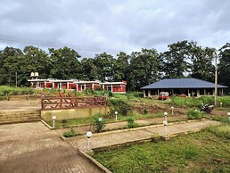 Dandeli Hill View Jungle Stay