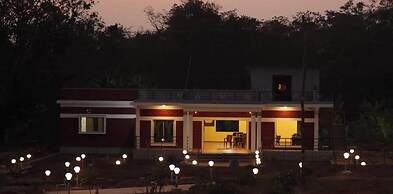 Dandeli Hill View Jungle Stay
